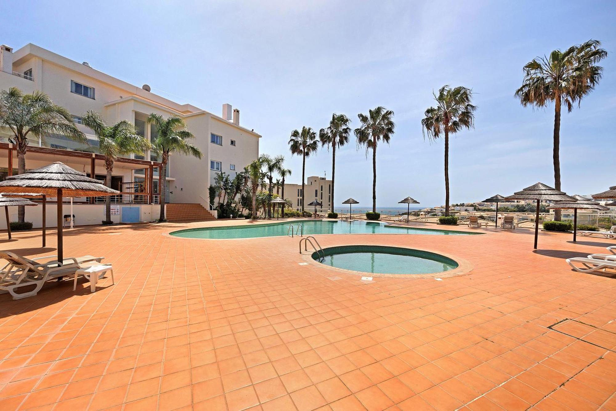 Apartamento Mos - *
